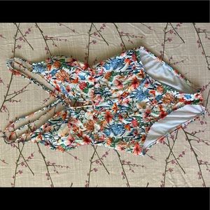 LUCKY BRAND one piece floral swimsuit